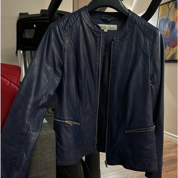Cleo Vegan leather jacket - Picture 1 of 4